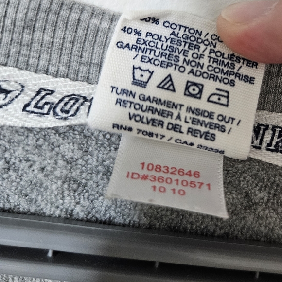 Pink Victoria's Secret Long Sleeve Kangaroo Sweater Small size Grey Relax Cozy S - Picture 3 of 8